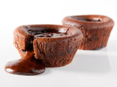 Delicious Halal Chocolate Lava Cake: A Decadent Treat