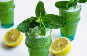 Refreshing Mint Lemonade: A Perfect Summer Drink