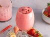 Revitalizing Berry Smoothie: A Nutrient-Packed Beverage